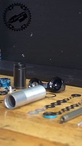 37K views · 1K reactions | Bringing back to life a Fox DHX 5.0  Now travelling back over 1500 miles to its home trails ✈️ For any MTB suspension needs. We're here for you! : maxguerramtb | The Shock Lab | Facebook