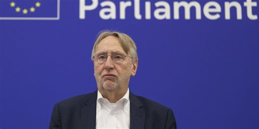 EU Lawmakers Put Trade Deal With U.S. on Ice After Trump’s Greenland Threats