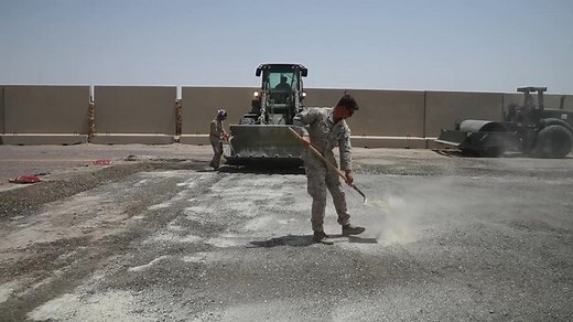 SPMAGTF-CR-CC AM2 Matting Maintenance Pad Buid B-Roll