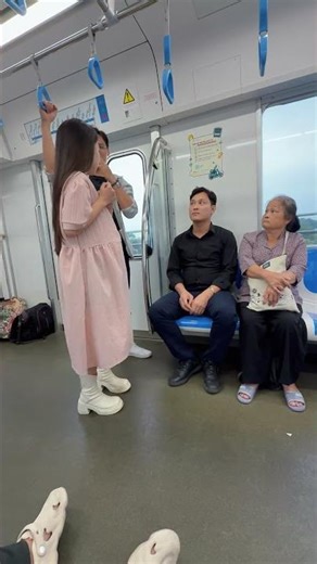 A Seat of Kindness For a Mother To Be 🤰 #HADA #Short #Kindness #Pregnancy #MetroLife