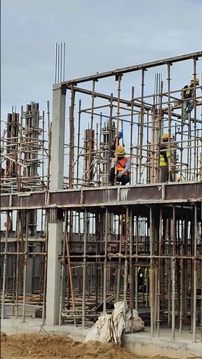 Technical Install plywood formwork to cast beam concrete