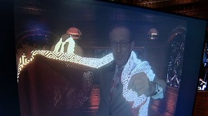 CNN tests clothing that ruins paparazzi photos
