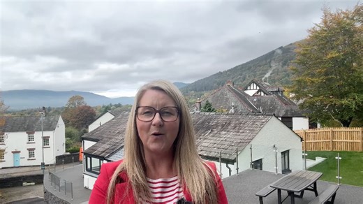 Location – Chestnut Hill, Keswick Price - £650,000 ** Luxurious and fully renovated 3 bedroom Bungalow, with ample parking, garden and views, in an elevated position on Chestnut Hill in Keswick ** Sitting in an elevated position and presenting an exceptional opportunity to acquire a fully renovated and luxurious bungalow which is ready to move into, within walking distance of Keswick Town Centre and the Lakeland Fells. - 3 bedroom detached home - Incredible open plan living, dining kitchen with 