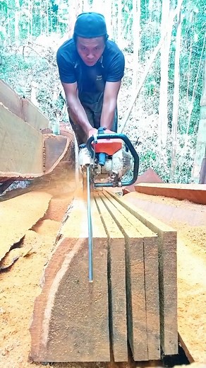 Chainsaw Sawmill Techniques for Efficient Wood Cutting