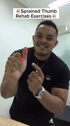 Sprained Thumb: Causes, Treatment, and Exercises