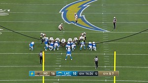 Lutz's booming 51-yard FG splits uprights to put Saints up by nine points