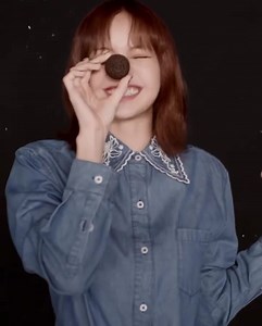 Rosé IG update: 🖤💖 OREO x BLACKPINK | Blackpink is Love