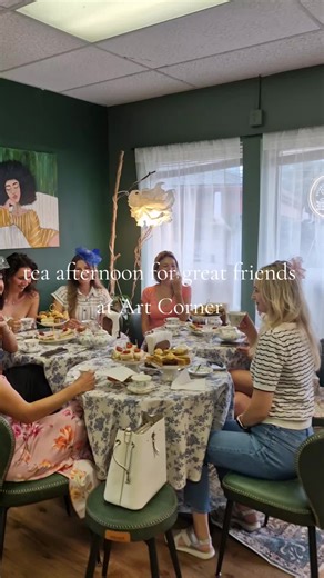 Art Corner VA (@tania.rudenskykh)’s videos with Let's Vibe - FRENCHGRL