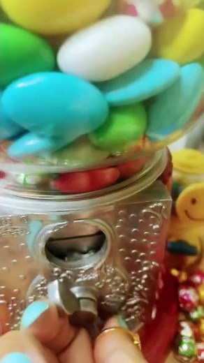 🍬AMAZING GUMBALL MACHINE 🍬 VERY SATISFYING & EASY TO USE #candy#viral#sweets#howto#shorts