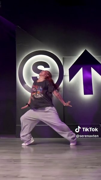 ten (@serenaxten)’s videos with original sound - ten