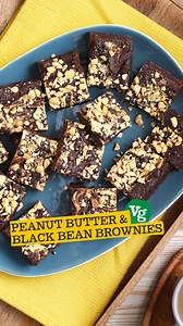 🍫 Turn hearty, organic black beans into Peanut Butter & Black Bean Brownies. 🥄 The beans give the brownies an indulgent, fudgy texture and enhance the chocolate’s rich, earthy flavour, as well as adding extra protein and fibre. 🌿One of these delicious brownies counts as 4 plant points, helping you reach your goal of 30 plant points each week. Peanut Butter & Black Bean Brownies Makes 9-12 60g coconut oil 100g dark chocolate 400g tin of Mr Organic Black Beans 4 tbsp peanuts 50g ground almonds 
