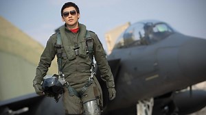 ยุทธการโฉบเหนือฟ้า R2B: Return to Base (2012)