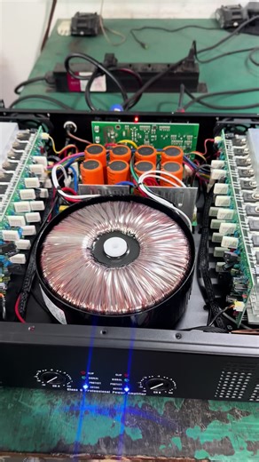 800W Dual-Channel Power Amplifier for Sound Systems