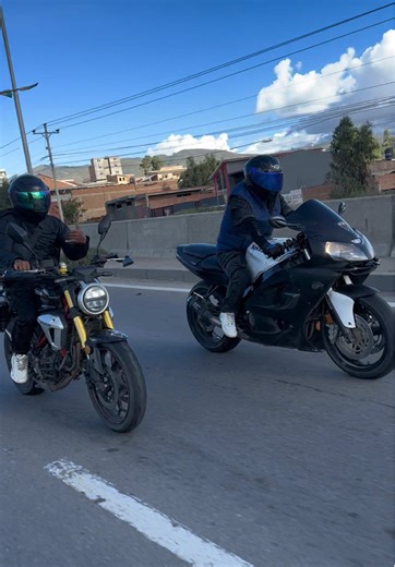Un videito más! ✨ #motos #motosdeportivas #bikers #motorcycle