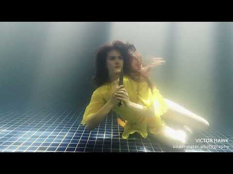 Gael Cameron - underwater photoshoot Dec 2019