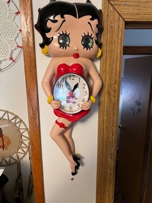 Vintage Betty Boop Pendulum Wall Clock Swinging Legs | eBay