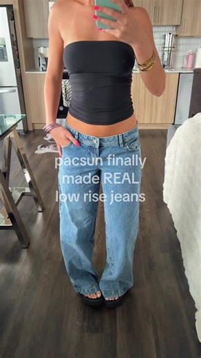 Pacsun Real Low Rise Jeans – Outfit Ideas & OOTD Inspiration