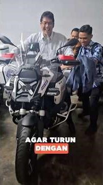 Menkeu Purbaya coba BMW R1300GS, turuninnya susah—tetap bilang motor bebek juara di macet!