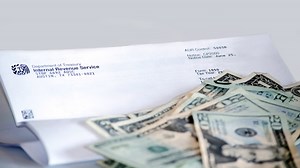 ¿Qué son los pagos plus-up del IRS y cómo reclamarlos antes de la fecha límite?