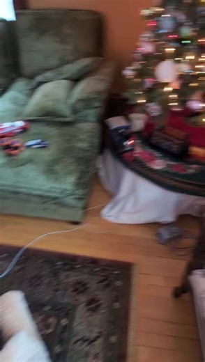 I’m dead why is he literally an old man | Old Man Dancing