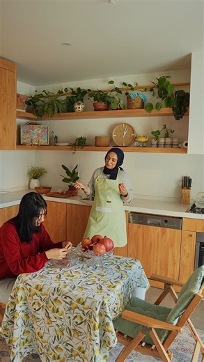 ‎سۆزە🌻Soza‎ on Instagram‎: "من و چێشتخانەکەم و ئاسیاسێڵ پێتان ڕادەگەیەنین کە تەنها بە بڕی ١٠ هەزار دینار هێڵەکەت پڕ بکەرەوە و یاری Yalla Fly بکە لە ناو ئاپی ئاسیاسێڵ بۆی ئەم هەموووووو خەیاڵاتانە ببن بە ڕاست 🤧🤭🔥🔥🔥 #asiacellconnect"‎