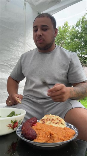 Creative Pamflet Ideas for Engagement