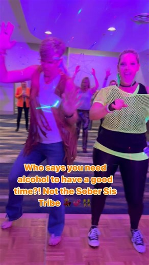 When Sober Sisters unite, y’all know we have to party 🪩💃 #sobersis #awakenfreedomretreat #sobersisretreat2024 #soberlife #soberparty #sobergirlstrip | SoberSis