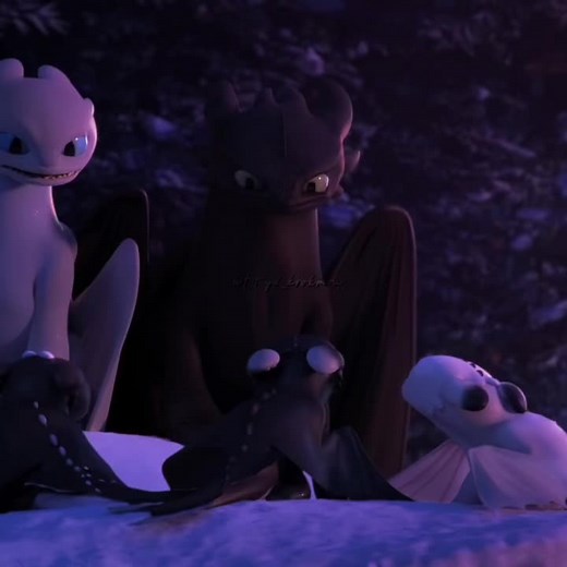 Exploring the Family Dynamics of Toothless and His Parents in HTTYD Universe