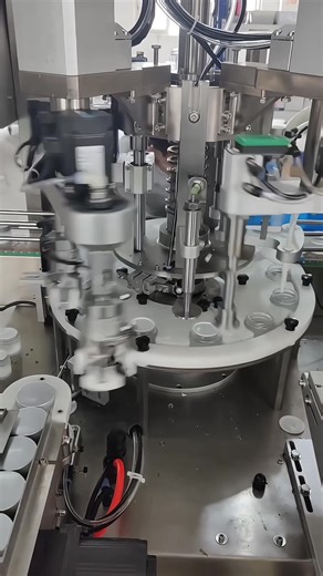  Automatic Filling & Capping Machine Accurate filling, tight capping Stable operation for liquid and paste products Ideal for food, beverage, and daily chemical industries #FillingCappingMachine #AutomaticFilling #AutomaticCapping #PackagingMachine #BottlingMachine | Filling & Sealing Machinery | Facebook