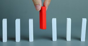 Google Uses About 40 Signals To Determine Canonical URLs