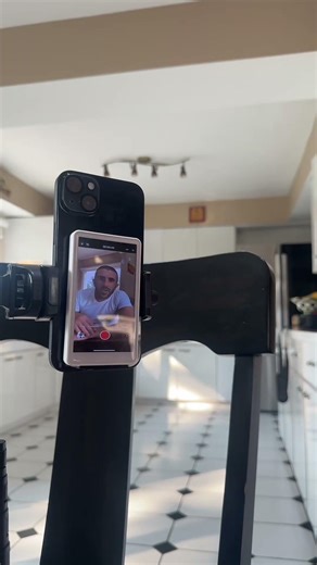 Content Creators Are Calling PELONI a Cheat Code.📸 #SelfieMirror#selfies#rearcamera
