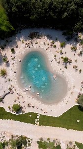 Water finds its natural balance in Bio.design pools: every line is crafted to engage with the surrounding context, every material is selected to blend in, and every detail is designed to deliver an experience that goes beyond simple swimming. Here, water is not something to be contained, but a living element to be enhanced. It flows along natural curves, reflects light and vegetation, and merges seamlessly with its surroundings. The result is a wellness architecture, sensorial, sustainable, and 