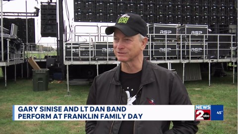 Gary Sinise and The Lt. Dan Band bring music to 'Family Day' in Franklin