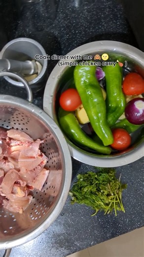 Dhriti Doley on Instagram: "Let's make dinner with me 🌝🙈 . . . . #chickenrecipes #chickencurry🍗 #fyp #reelsinstagram #recipeoftheday #northeast #trending #viral"