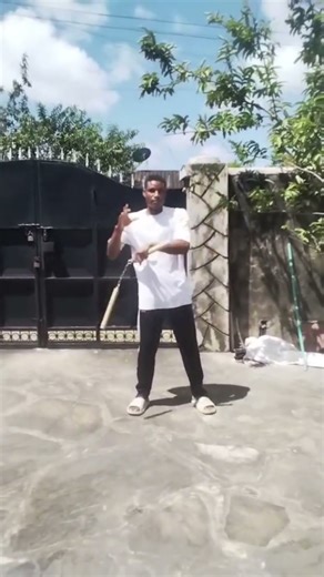 Bruce Lee nunchucks #nunchucks #brucelee #karate