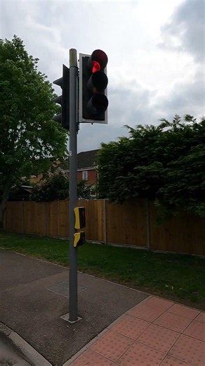 Shefford: Churchill Way, PEEK TLED Traffic Lights Puffin Crossing