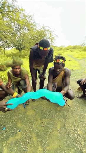 When the balloon bursts from Hadza hands #usa #africa #anime #hindisong #funny #reels #cute #comedy