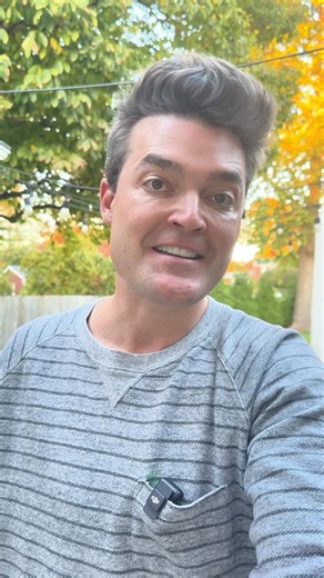 Did you know families form an opinion of your funeral home in just 7 seconds? Make that first impression count with a welcoming space and a warm greeting. Watch these quick tips to build instant trust! For more proven strategies, explore DirectorOS. 🌟 #FuneralProfessionals #FirstImpressions #DirectorOS | Nathan Morris