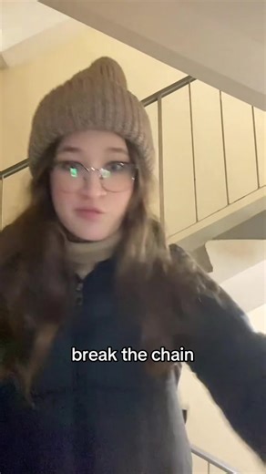 Or you will? ⛓️#thechain #fleetwoodmac #singing #singer #viral