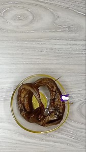 HOW TO YOU CLEAN YOUR DRIED FISH To clean dried fish, you have to remove the bones, intestine and any dirt on or in the fish. The soak the fish in hot water for about 5-10 minutes before you use it. #fish #driedfish #foodiegram #theonlinecook | The Online Cook