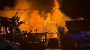 Fire engulfs Wynnum home