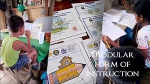 PANOORIN: Alamin ang iba't ibang pamamaran ng pag-aaral ngayong darating na pasukan. Mayroon ka na bang napili? 📚📺📻💻📱😊 Ang awiting ito ay hatid ng DepEd SDO Pasay City. #SulongEduKalidad #DepEdPhilippines #DepEdTayo | DepEd Philippines