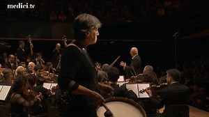 [YOUR FAVORITE PROGRAMMES OF 2021] 🎊🌸 Prepare yourself for some Baroque grooves! Dive into the Les Arts Florissants - William Christie's 40th birthday celebration with this performance of Rameau's Indes Galantes! Beware: this song will stay in you head all day!🎊🌸 https://cutt.ly/4U0LMch | medici.tv