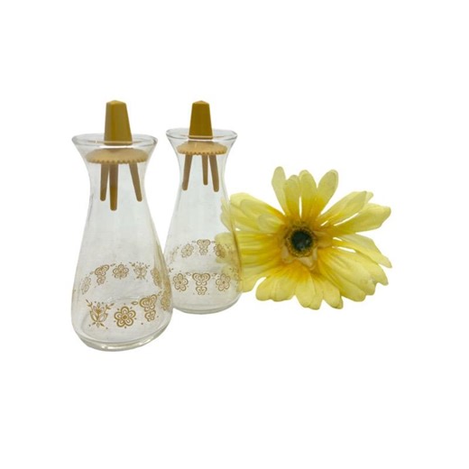 Vintage Pyrex Butterfly Gold Glass Salt & Pepper Shaker Set / 1970's Butterfly Gold Salt and Pepper Shaker Set - Etsy