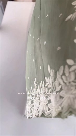 M Collections By Merry Paul on Instagram: "Delivery Timw :3-7 days www.mCollections.store Search: RS21 Price :-2750 /-"