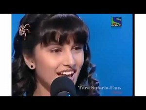 Tara Sutaria singing in a show | Tara Sutaria first audition❤