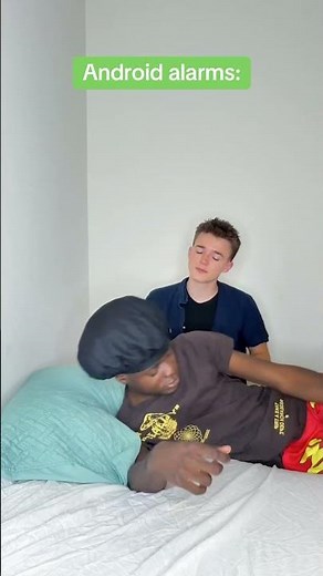 Android vs Iphone alarms 😂