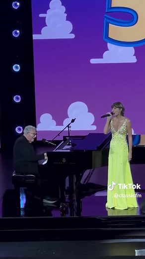 Taylor Swift and Randy Newman duet 'You’ve Got a Friend in Me' at Toy Story 5 premiere