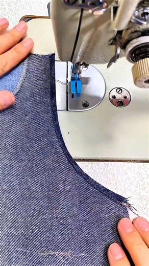 How to Fold Armholes Perfectly | Clean Sewing Tips 💥 #shorts #sewing #trending #viral