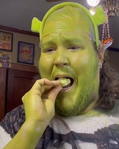 These Shrek 'marshmallows' certainly don't seem like the right texture to be marshmallows... 🤔😂 | FOODbible